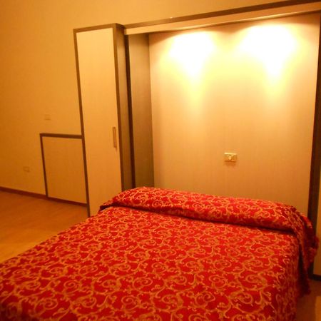 Hotel Ottavia ริมินี ภายนอก รูปภาพ