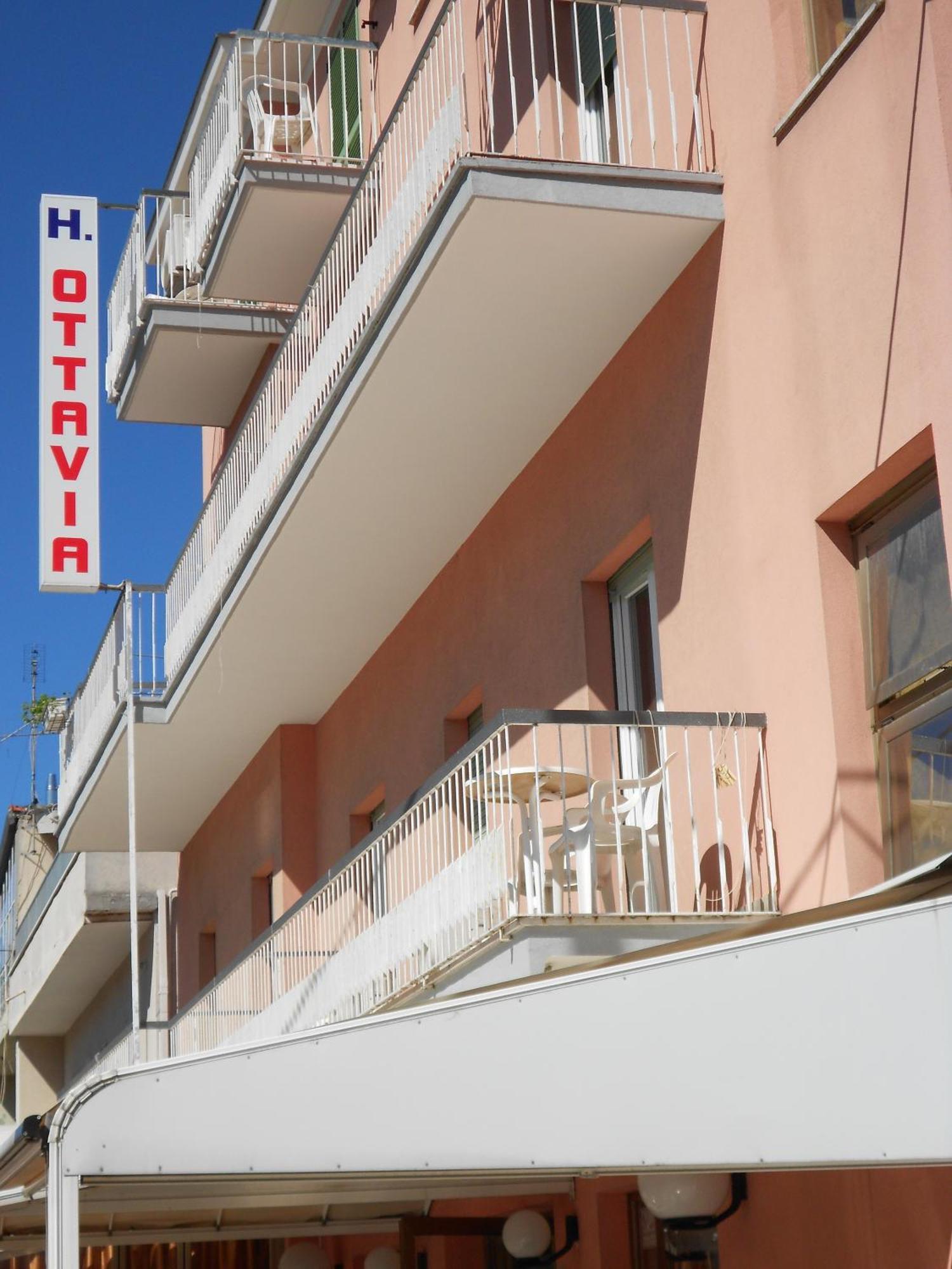 Hotel Ottavia ริมินี ภายนอก รูปภาพ