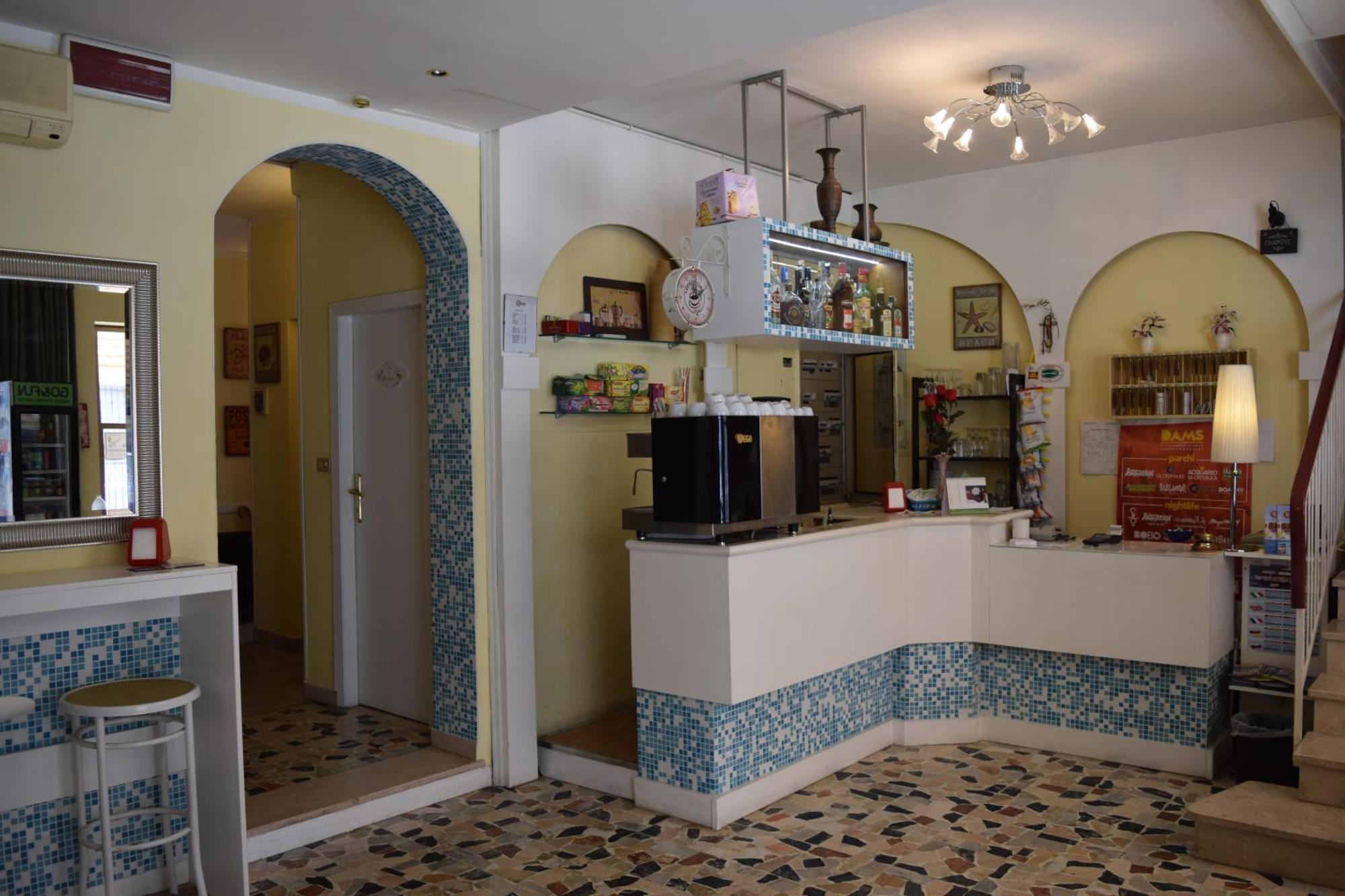 Hotel Ottavia ริมินี ภายนอก รูปภาพ
