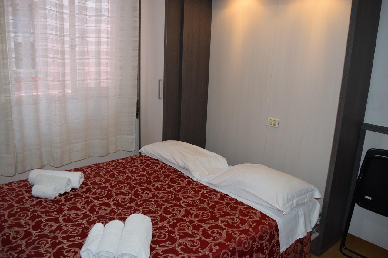 Hotel Ottavia ริมินี ภายนอก รูปภาพ
