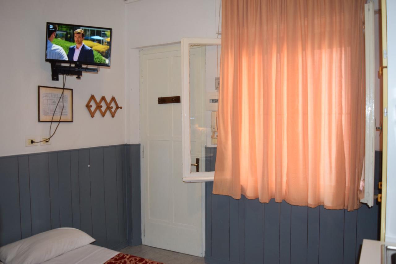 Hotel Ottavia ริมินี ภายนอก รูปภาพ