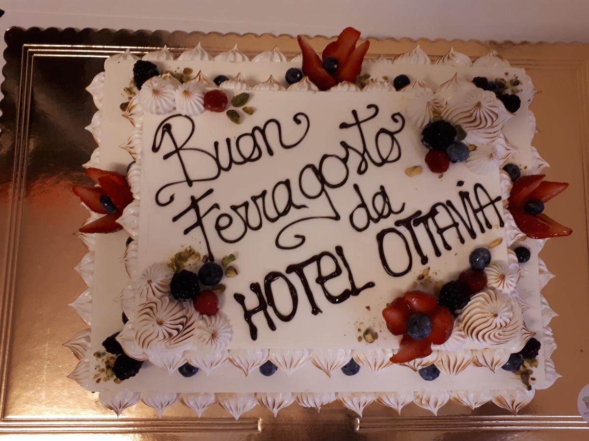 Hotel Ottavia ริมินี ภายนอก รูปภาพ